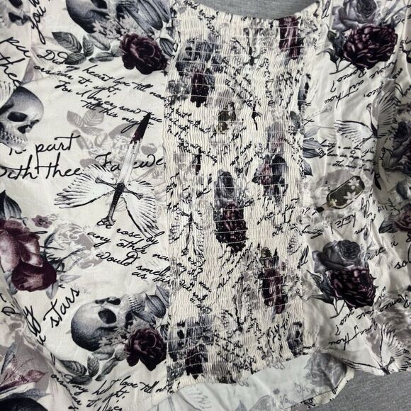 Thorn & Fable Women's Crop Top Extra Large Skull Romeo Juliet Puff Sleeve - Picture 3 of 11